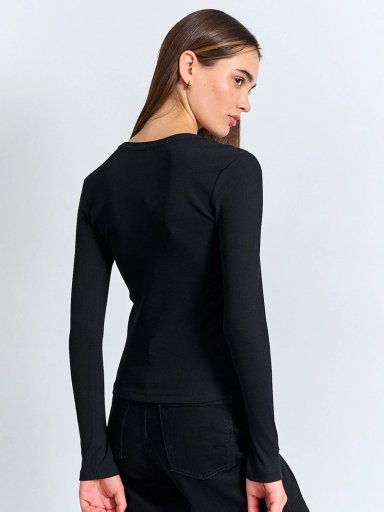 POLERA MUJER ONLY ALGODÓN  - 2