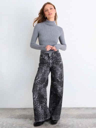 SWEATER MUJER IO BEATLE TEJIDO BÁSICO RIB - 1