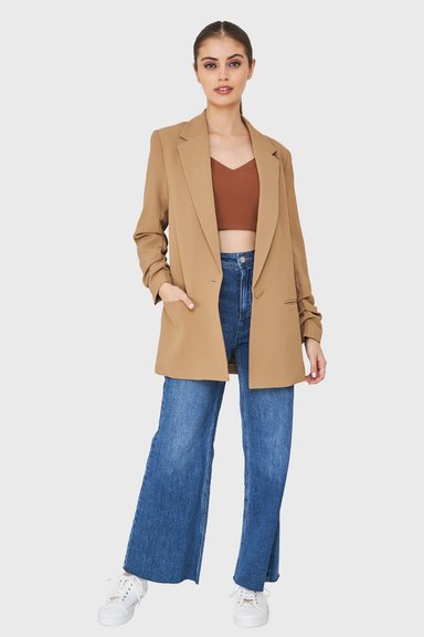 BLAZER LARGO MANGA DRAPEADA KHAKI NICOPOLY - 2