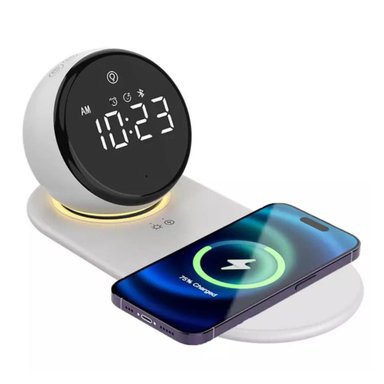 RELOJ DIGITAL CON CARGADOR INALAMBRICO Y PARLANTE BLUETOOTH - 1
