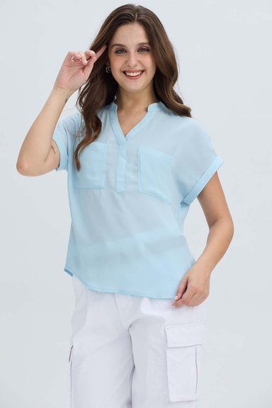 BLUSA MUJER DOBLADILLO EN MANGA CELESTE CLARO - 1