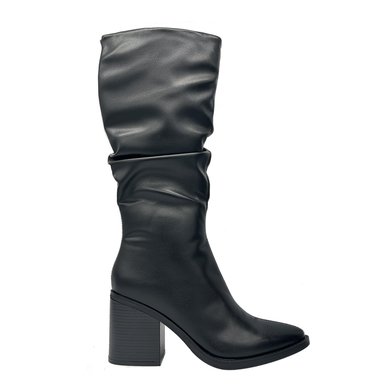 BOTA DE MUJER COLOR NEGRO CAÑA ALTA CON DISEÑO ARRUGADO Y PUNTA FINA DANICOLLE - 5