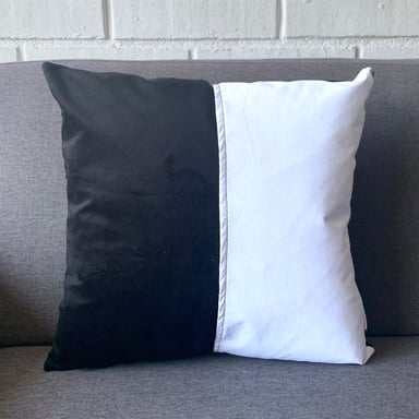 COJÍN ELIZABETH PEPER PACK 4 DECORATIVO ECOCUERO BLANCO Y RELLENO 50 X 50 CM NEGRO - 3
