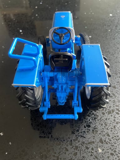 TRACTOR ESCALA KAIDIWEI AZUL 1:18 COLECCIÓN - 4