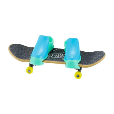 HOT WHEELS PATINETA DE SKATE CON TENIS ALEATORIO - 4