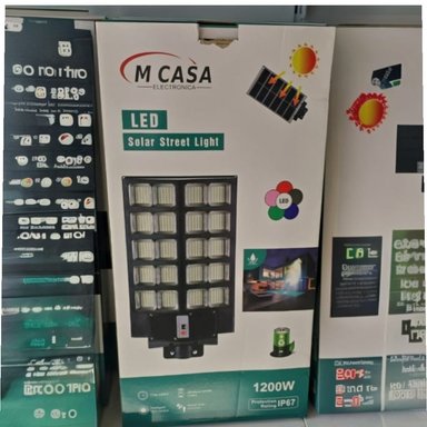 FOCO LED SOLAR 1200W CON SENSOR Y CONTROL REMOTO - 1