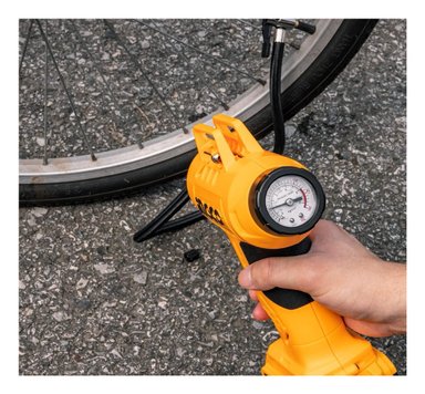 COMPRESOR INFLADOR INGCO INALÁMBRICO 20V 150 PSI CACLI2018 - 5