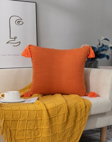 FUNDA COJÍN JUEGO 2 LINO CON POMPONES NARANJA - 2