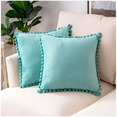 PACK DE 02 FUNDAS DE COJÍN DE TERCIOPELO CON POMPON 45X45 CALIPSO - 2