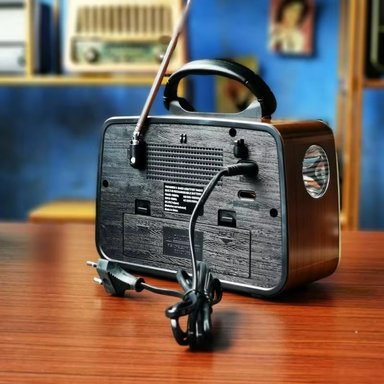 RADIO PORTÁTIL LINTERNA BLUETOOTH RECARGABLE Y A PILAS RETRO VINTAGE ROJA - 6