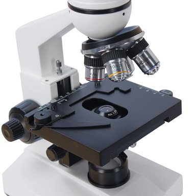MICROSCOPIO PROFESIONAL 104M - 5