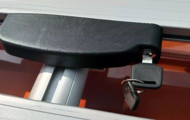 PARRILLA AUTO ALUMINIO 139 CMS X 99 CMS + LLAVE SEGURIDAD - 3