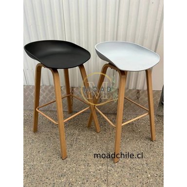 PISO BAR NORDICO NEGRO 75CM - 2