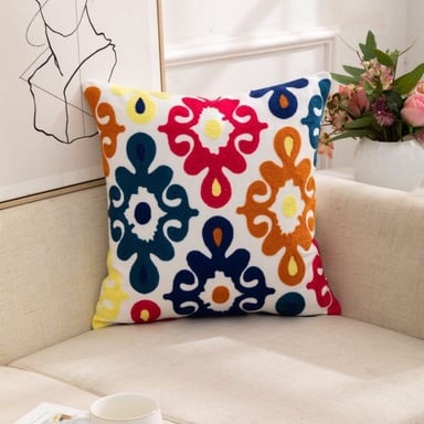 FUNDA COJÍN HOMESTORE BORDADA RAINBOW 45 X 45 CM MULTICOLOR - 2