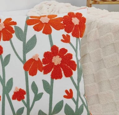 COJÍN HOMESTORE BORDADO FLORES 45 X 45 CM ROJO - 2