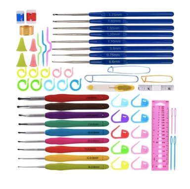 SET RIQUI CON ESTUCHE CROCHET - 4
