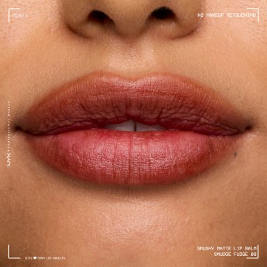 BRILLO LABIAL NYX SMUSHY MATTE LIP BALM SASSY - 7