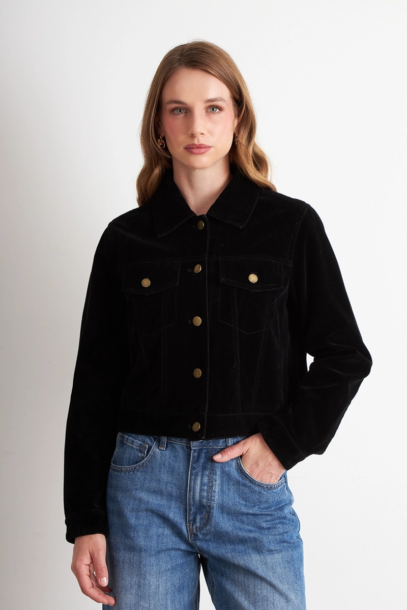 CHAQUETA CORTA TIPO GAMUZA NEGRO NICOPOLY