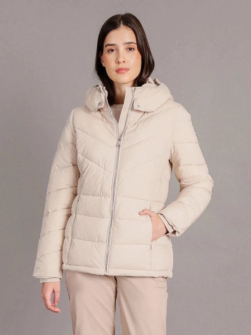 PARKA PUFFER CON GORRO