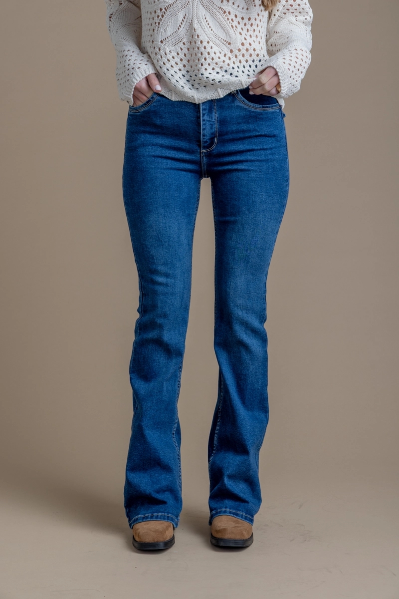 JEANS FEEL FLARE BOLSILLO C/ TAPETAS