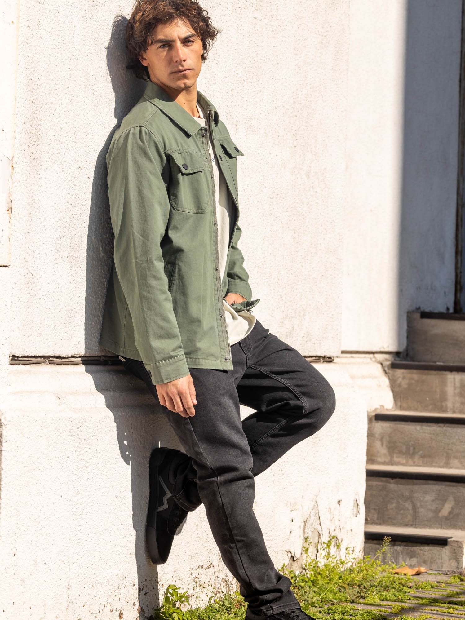 JEANS KEAHI NEGRO HOMBRE MAUI AND SONS