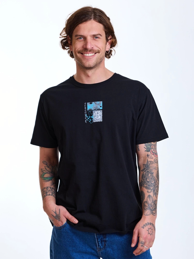 POLERA MC SUNSETS NEGRO HOMBRE MAUI AND SONS