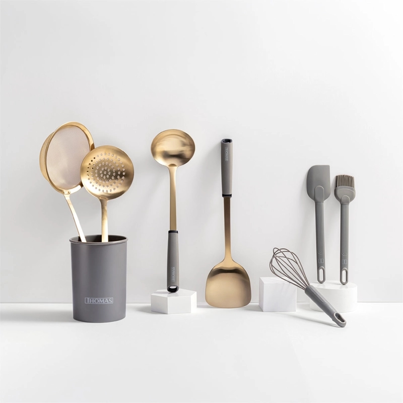 SET UTENSILIOS THOMAS ACERO INOXIDABLE 8 PIEZAS DORADO